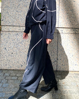 ラインアクセントコクーンパンツ