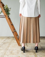 CHAMBRAY PLEATS SKIRT